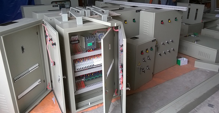 Tủ điện động lực do DH Company thiết kế và lắp đặt - Công ty TNHH Kỹ thuật  điện và Công nghệ môi trường DH